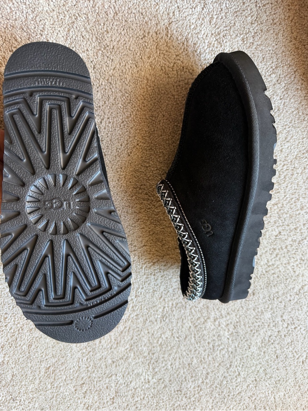 UGG tazman Black Slip-On Suede Clog with Woven Trim - Picture 4 of 5